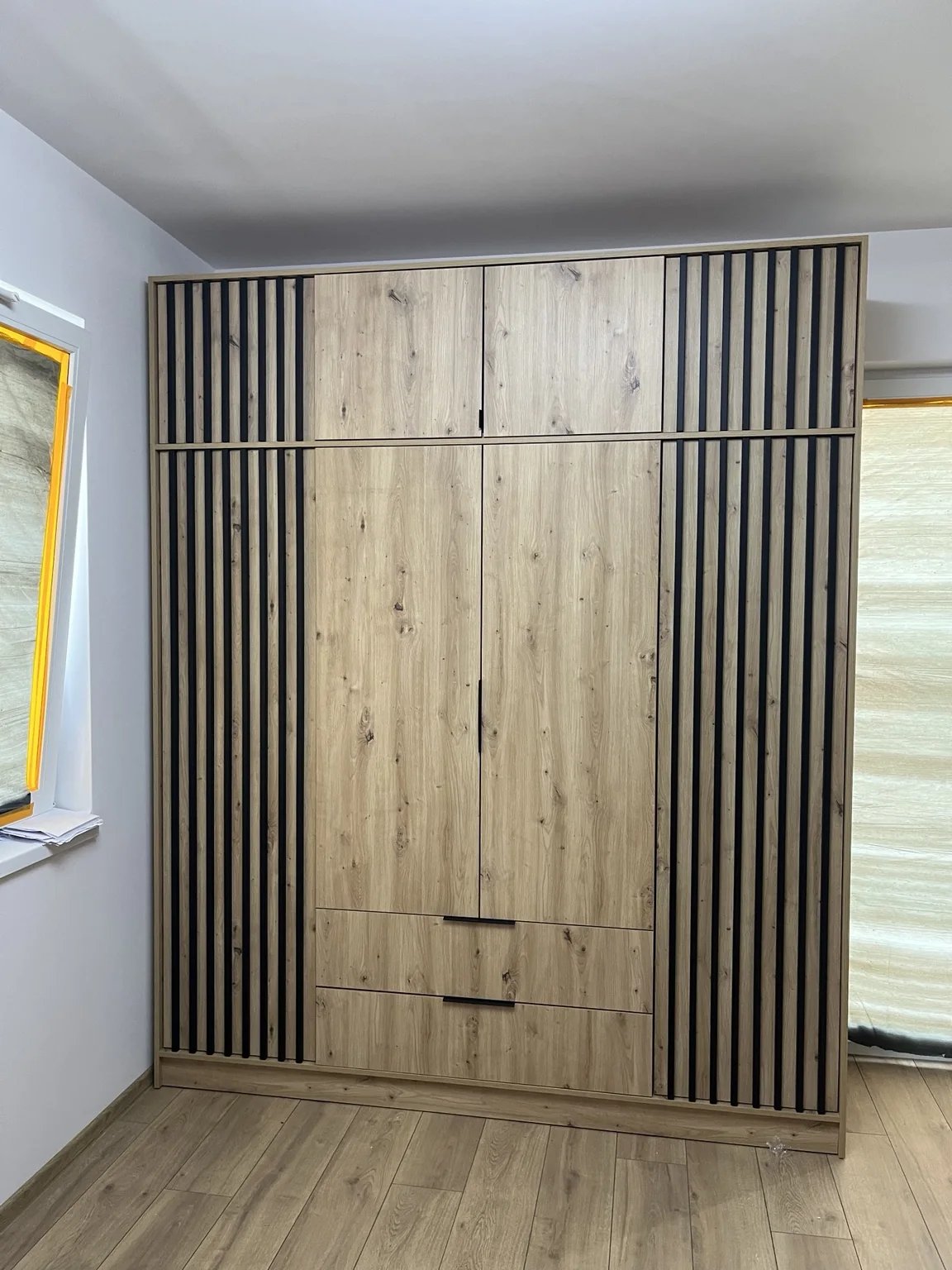 Szafa na wymiar HOBI Design